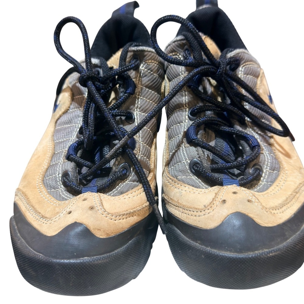 Nike ACG Hiking Shoes 8.5 Tan Grey Suede Mesh Trail Sneakers Gorpcore VTG Style